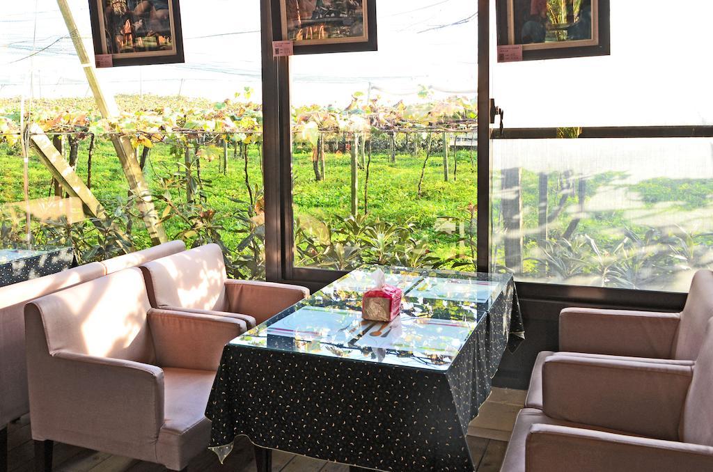 Taichung Xinshe Garden Life Homestay B&B Esterno foto