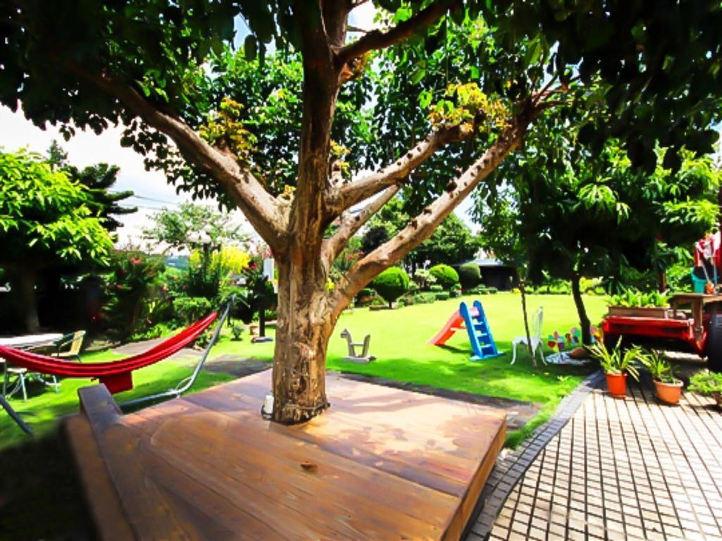 Taichung Xinshe Garden Life Homestay B&B Esterno foto