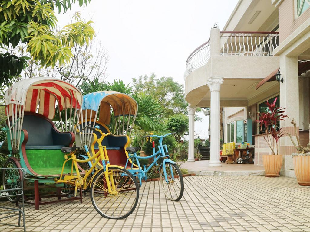 Taichung Xinshe Garden Life Homestay B&B Esterno foto