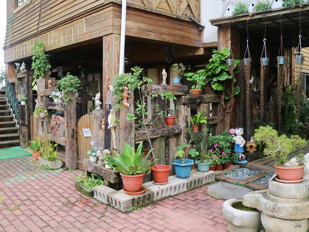 Taichung Xinshe Garden Life Homestay B&B Esterno foto