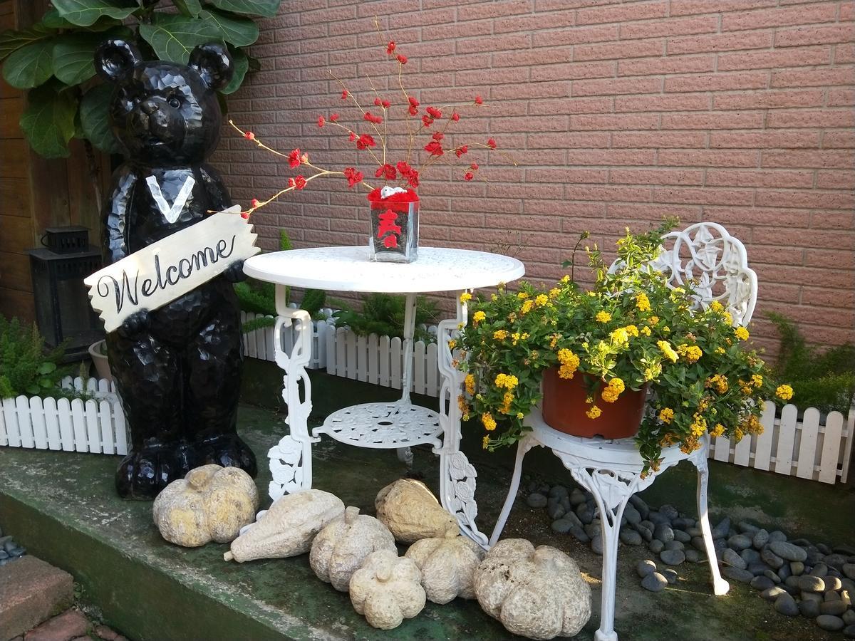 Taichung Xinshe Garden Life Homestay B&B Esterno foto